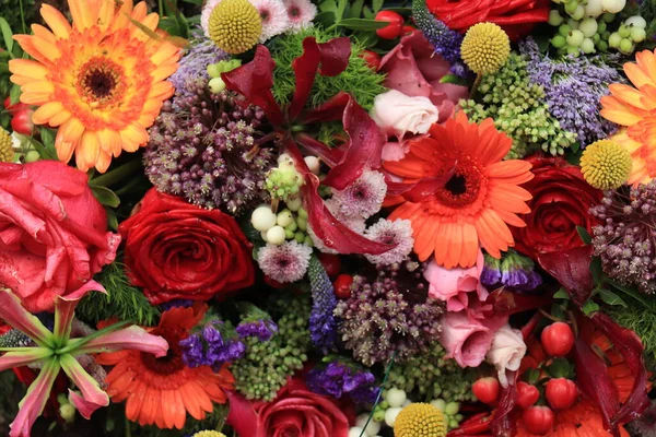 Hochzeits Blumenschmuck Verschiedene Blumen Leuchtenden Farben — Stockfoto