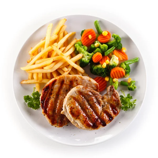 Steak Vom Grill Pommes Und Gemüsesalat — Stockfoto