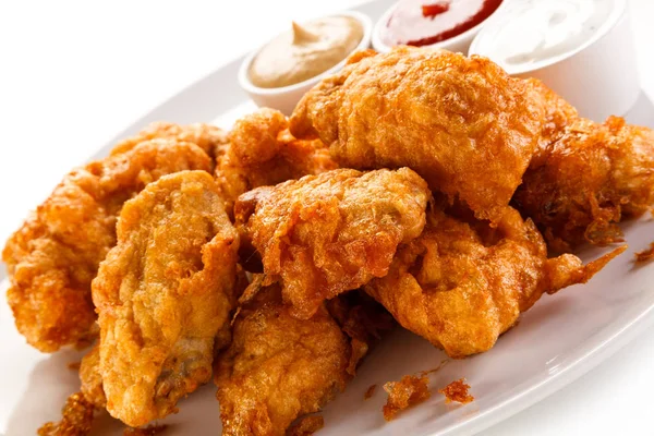 Nuggets Frango Frito Fundo Branco — Fotografia de Stock