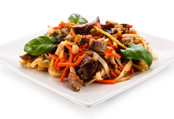 Noodles Beef Carrots Mushrooms Spinach — Stock Photo, Image