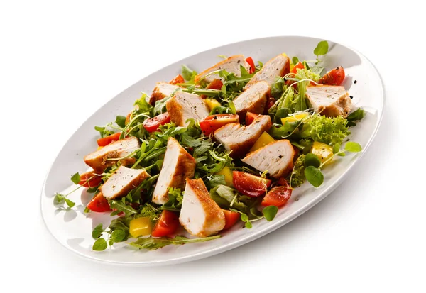 Ensalada Con Pechuga Pollo Parrilla Tomates Cherry Pimientos Brotes Rúcula — Foto de Stock