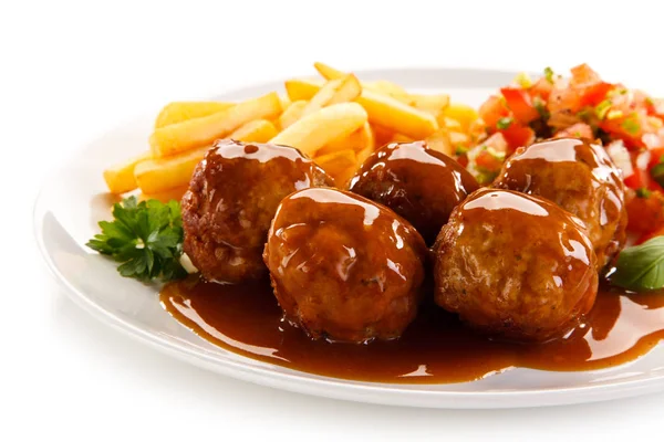 Detail View Meatballs Sauce French Fries Chopped Vegetables White Plate — Stock Photo, Image