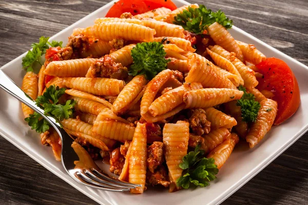Close View Macaroni Minced Meat Parsley Tomatoes — Stock Photo, Image