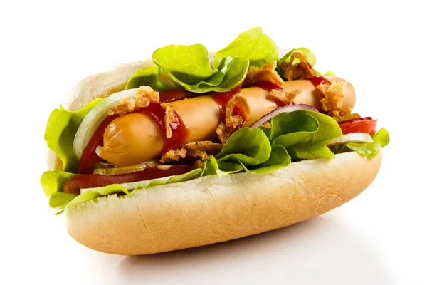Hot Dog Warzywami Kiełbasą Białym Tle — Zdjęcie stockowe