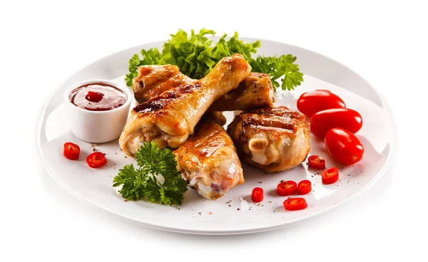 Gambe Pollo Alla Griglia Con Verdure Fresche Salsa Barbecue — Foto Stock