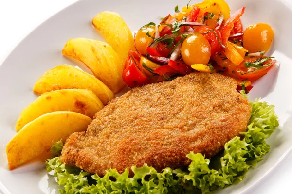 Breaded Cutlet Potato Quarters Vegetable Salad White Plate — Stock Photo, Image