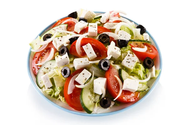 Egészséges Görög Saláta Fehér Tálcán — Stock Fotó