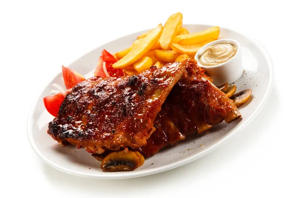 Grilled Pork Ribs Fried Potatoes Chopped Tomatoes Mustard Served Plate — Stock Photo, Image