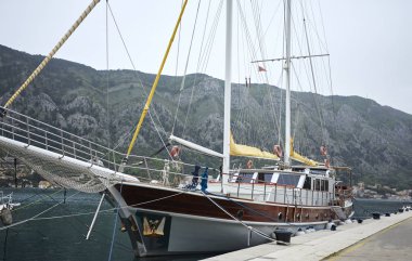 Tekneleri ve yatlar Karadağ'daki deniz park