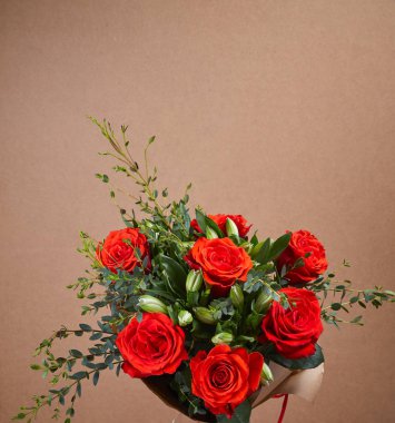 güzel taze çiçek buketi, Sevgililer günü kavramı