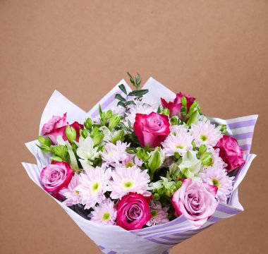 güzel taze çiçek buketi, Sevgililer günü kavramı