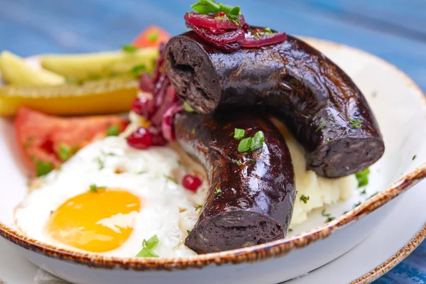 Stekt Ägg Med Grönsaker Och Korv Pannan Begreppet Frukost Café — Stockfoto