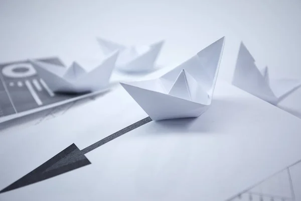 Paper Origami Boats Business Concept — Stock Photo, Image