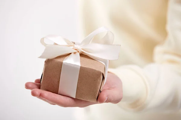 Hands Holding Craft Gift Box Close — Stock Photo, Image