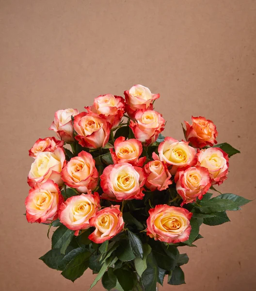 Bellissimo Bouquet Fiori Freschi Con Rose Concetto San Valentino — Foto Stock