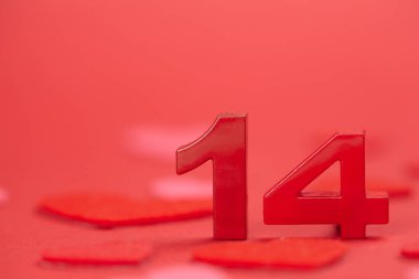 Sevgililer günü için güzel kırmızı süsleri