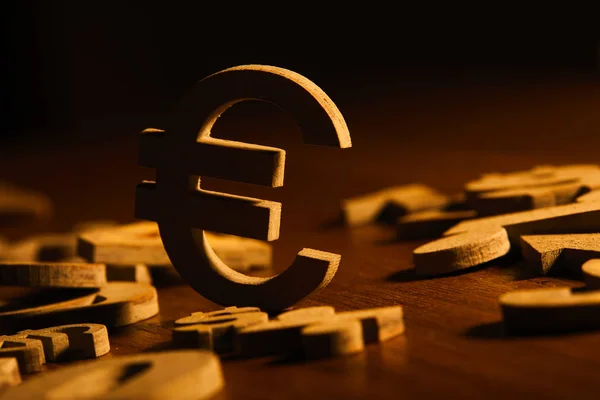 Sada Čísel Symbolů Měny Dřevěné Pozadí Detail — Stock fotografie