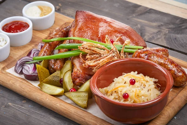 Aperitivo Carne Tabla Cortar Madera — Foto de Stock