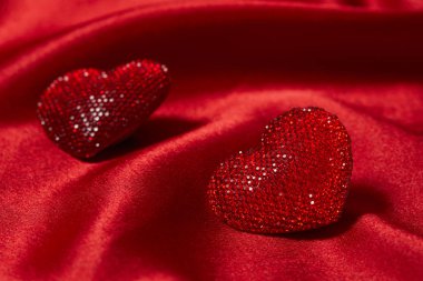 Sevgililer günü, güzel kırmızı süslemeleri yakın çekim