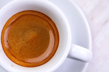 beyaz fincan sıcak kahve, en iyi görünümü 