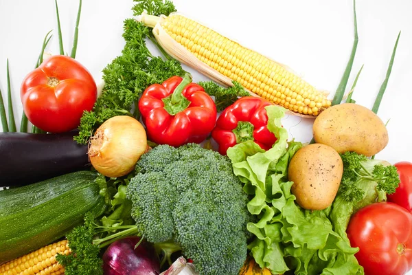 Pile Fresh Vegetables Isolated White Background Close Healthy Concept — Stock Photo, Image