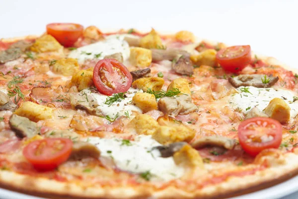 Lekkere Pizza Witte Plaat Close — Stockfoto