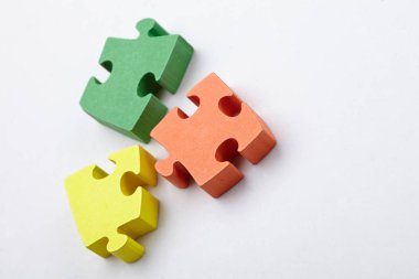 parlak renkli puzzle parçaları, yakın çekim   
