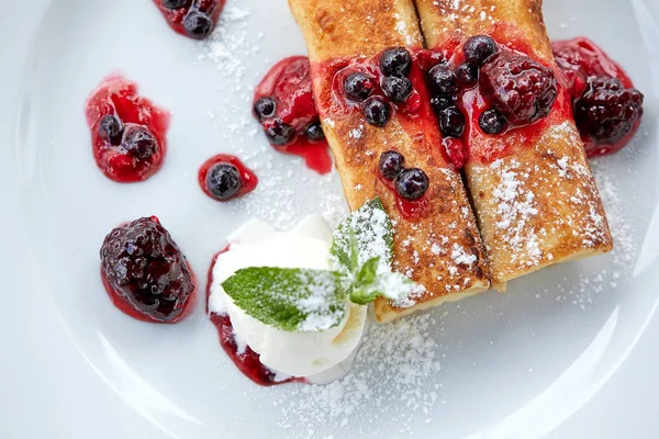 Pancakes Berries Ice Cream White Plate Close — Stock Photo, Image