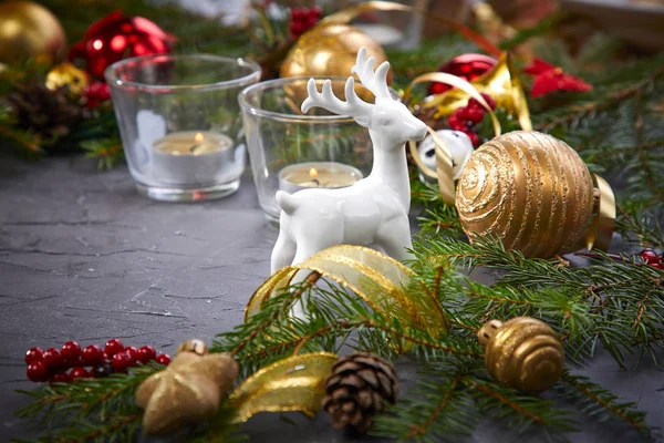 Vánoční Dekorace Jeleny Šedé Pozadí — Stock fotografie