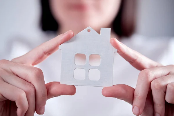 Female Hands Holding Model House Close View — Stock Photo, Image