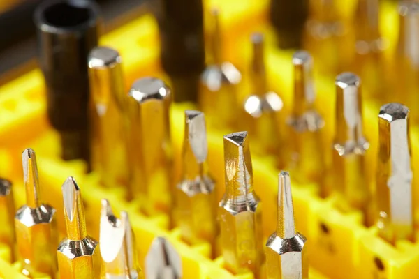 Araç kutusundaki araçlar kümesi, görünümü kapat 