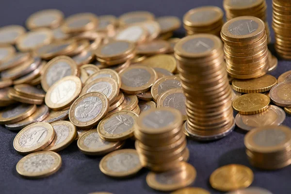 Monety Euro Ułożone Jeden Drugim Koncepcja Pieniędzy — Zdjęcie stockowe