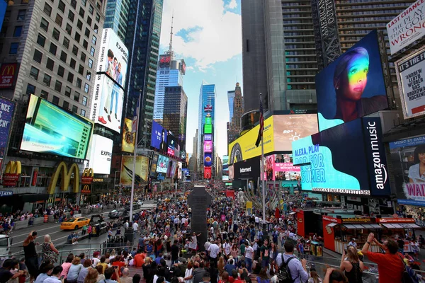 New York Usa August 2018 Crowded Many People Walking Times — Stock Photo, Image