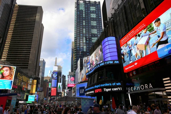 New York Usa August 2018 Überfüllt Mit Vielen Menschen Fuß — Stockfoto