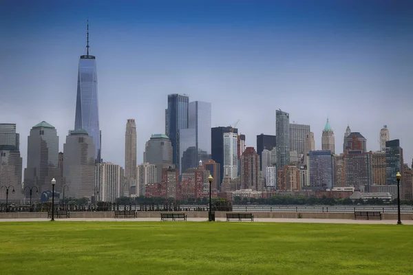 Manhattan Skyline Från Liberty State Park Lekplats Newjersey New York — Stockfoto