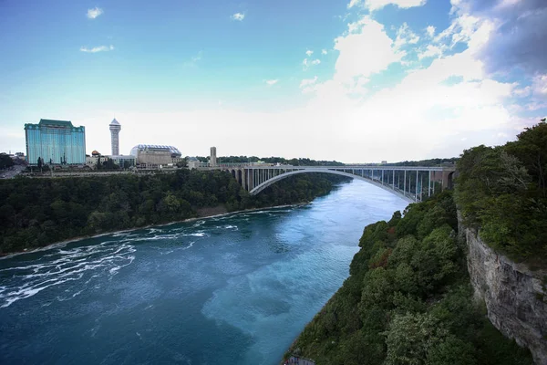 Gökkuşağı Uluslararası Köprüsü Abd Kanada Niagara Falls Bağlayacak Görünümünü — Stok fotoğraf