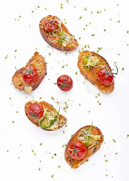 Sandwich grzanki z pomidorami — Zdjęcie stockowe