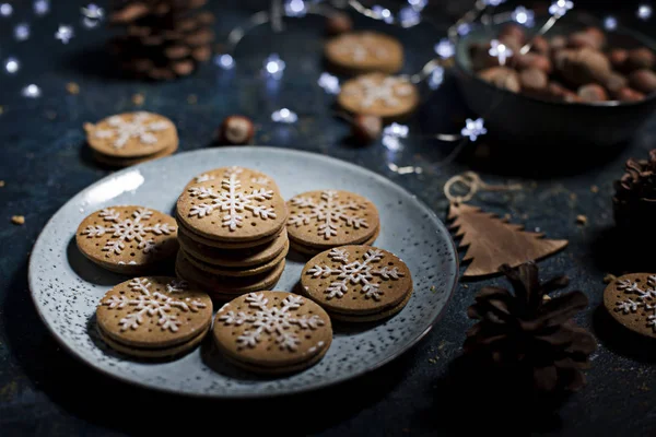 Christmas homemade gingerbread cookies on wooden table — Stock Photo, Image