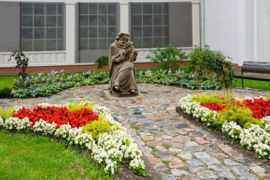 Kaliningrad, Ortaçağ şair ve besteci Walther von der Vogelweide antik bir anıt