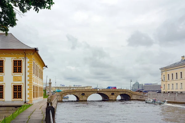 Αγία Πετρούπολη Ρωσία Αυγούστου 2017 Πλυντήριο Γέφυρα Του Ποταμού Fontanka — Φωτογραφία Αρχείου