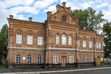 Eski Sibirya City Biysk, Altay Kray eski gerçek okul binası