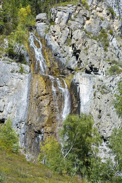 Waterval Cherlak Gelegen Onmiddellijke Nabijheid Van Chuyskiy Trakt Altaj — Stockfoto
