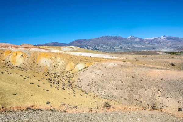 Kızıl-çene Vadisi görünüm Güney-Chuyskiy ridge Dağları, Chuya bozkır, Altay Dağları