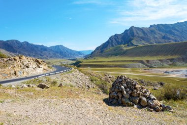 Oboo-Taşkent Chui yolu, Altay Cumhuriyeti, kutsal iz