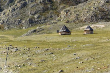 Altay halklarının geleneksel konut