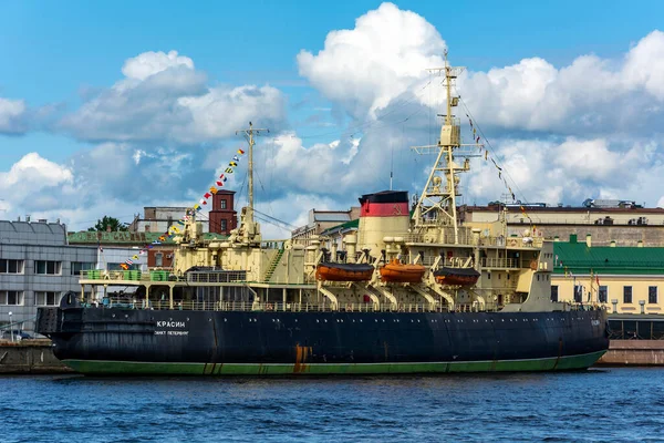 Sint Petersburg Rusland Augustus 2019 Historische Ijsbreker Krasin Aan Dijk — Stockfoto