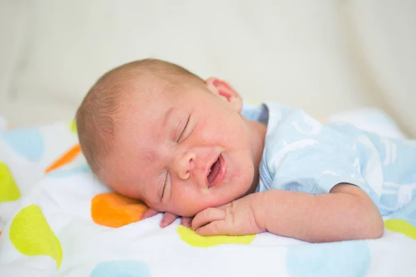 新生児の眠り — ストック写真