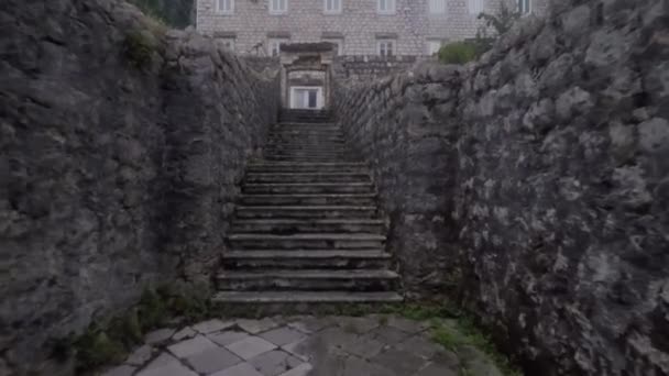 老石门和楼梯 Kotor — 图库视频影像
