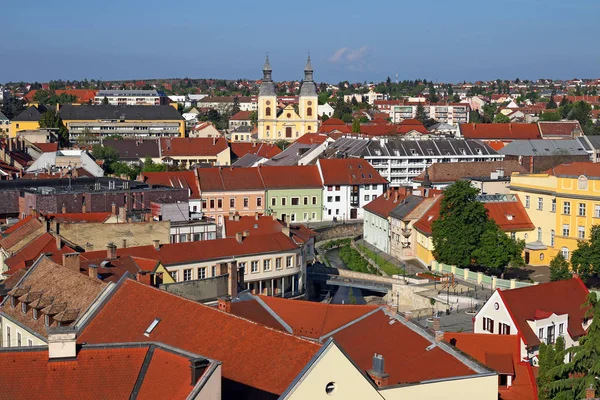 Kolorowe Starych Budynków Gród Kościół Eger Węgry — Zdjęcie stockowe