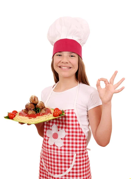 Heureuse Petite Fille Cuisinier Avec Spaghetti Boulettes Viande Signe Main — Photo
